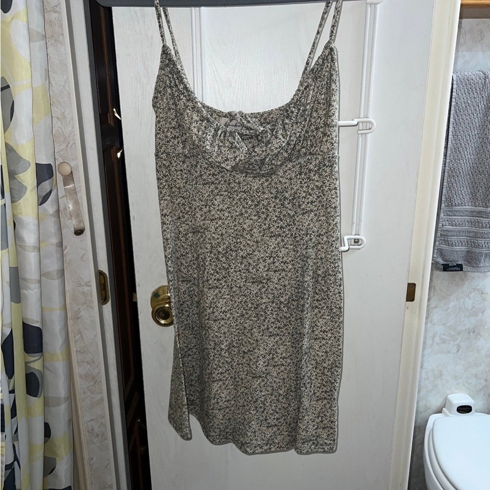 Flowy summer dress